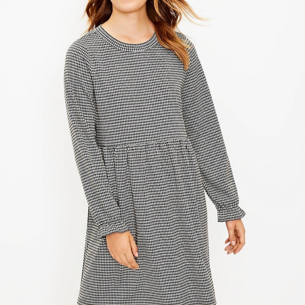 🩶 LOFT Classic Black and White Houndstooth Dress, MP